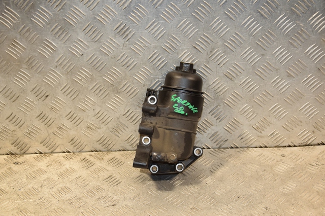 Корпус маслофільтра 263102F011 HYUNDAI