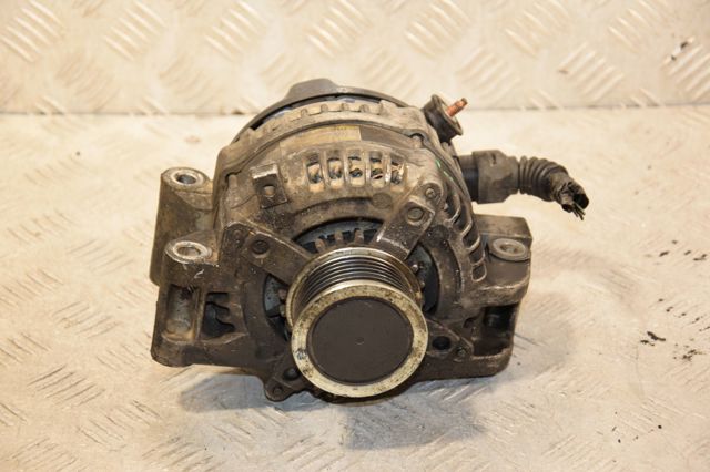 Генератор 2706026030 TOYOTA
