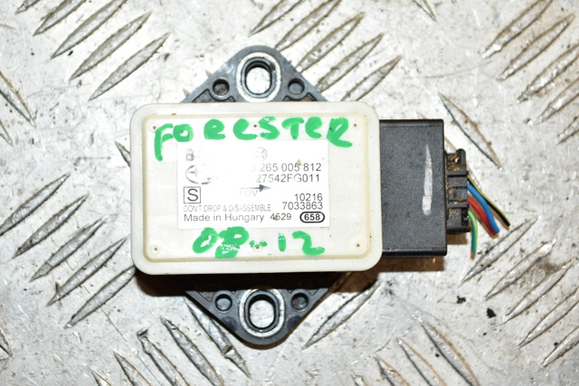 Датчик поперечного прискорення (ESP) 27542FG011 SUBARU