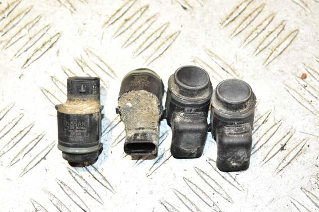 Датчик сигналізації паркування (парктронік), задній 28438BG00A NISSAN