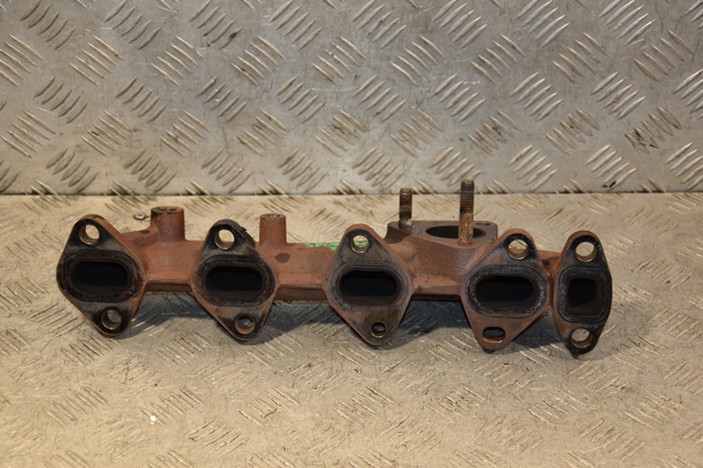 Газопроводи (колектор випускний) 285102F300 HYUNDAI