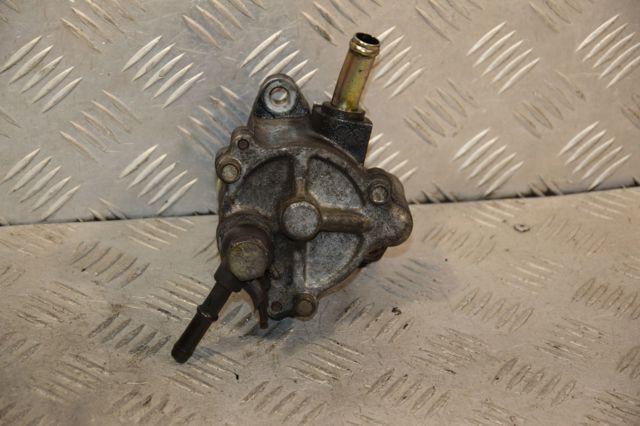 Насос вакуумний 2930027020 TOYOTA