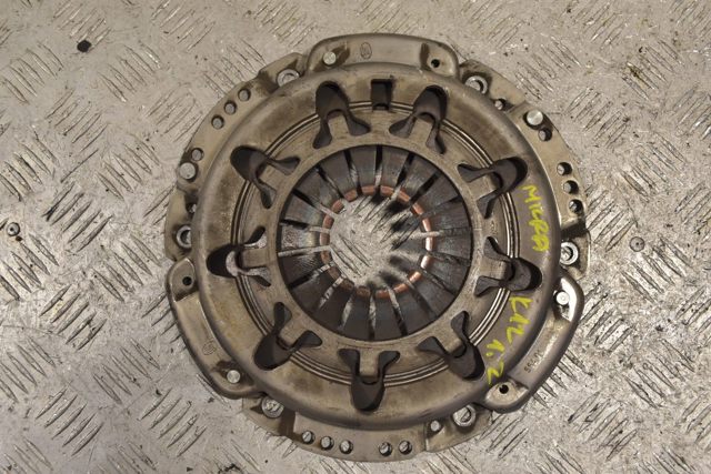Корзина диска зчеплення 30210AY100 NISSAN