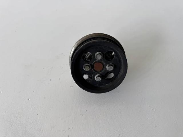 Демпферний шків колінвала 31258133 VOLVO