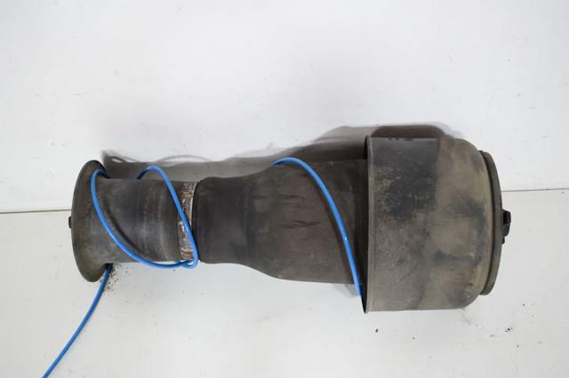Пневмоподушка/пневморессора моста заднього 37106781844 BMW