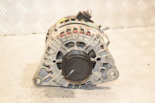 Генератор 373002A850 HYUNDAI