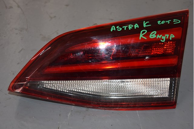 Стоп задній 39077383 OPEL