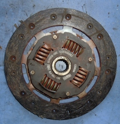 Зчеплення 3M517550F1D MAZDA