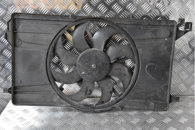 Вентилятор радиатора 8 лопастей 2 пина ford (ii) 3M518C607EC