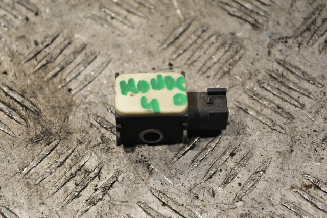 Датчик Айрбег передній 3M5T14B006AD FORD