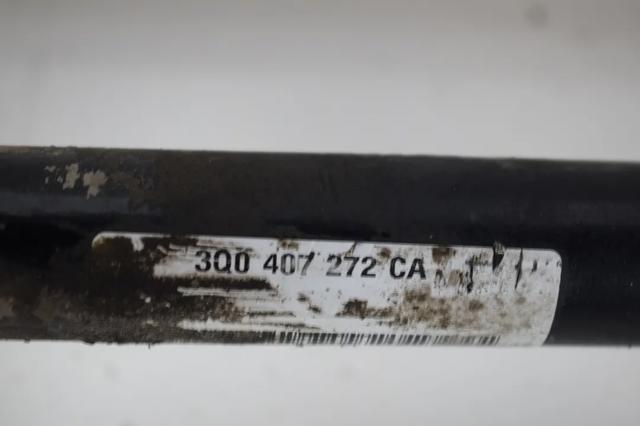 Привід правий 3Q0407272CA VAG