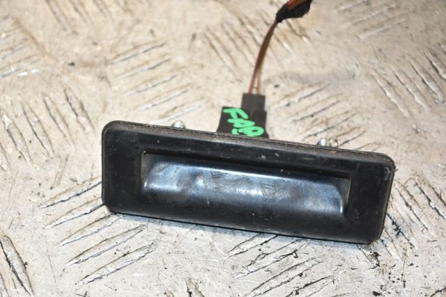 Ручка ляди, зовнішня 3T0827566C VAG
