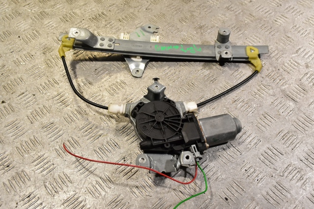 Склопідйомник задніх лівих дверей 402053A NISSAN