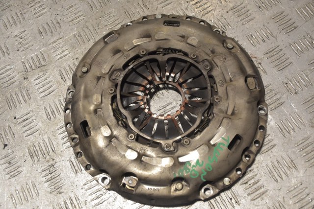 Комплект зчеплення (3 частини) 4130024720 HYUNDAI