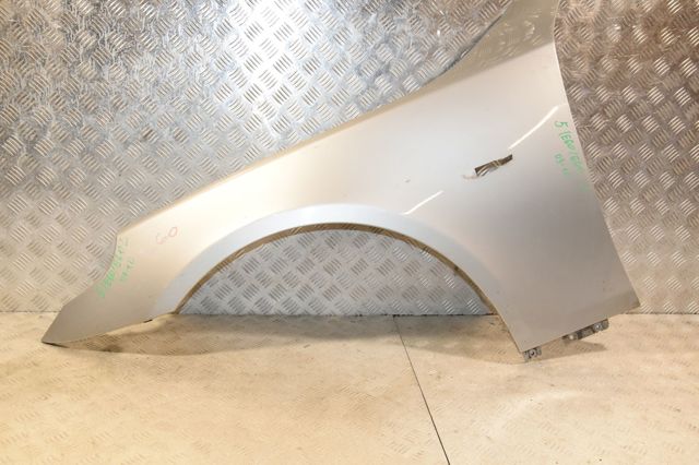 Ліве переднє крило 41357111429 BMW
