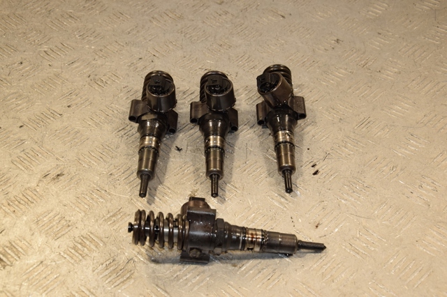 Форсунки електромагнітні 414720404 MITSUBISHI