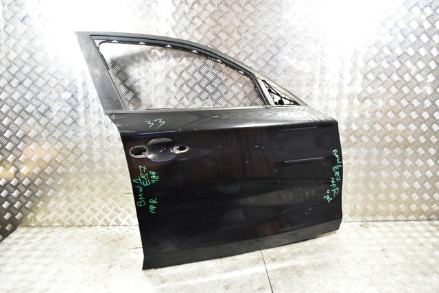 Пасажирські передні двері 41517191012 BMW