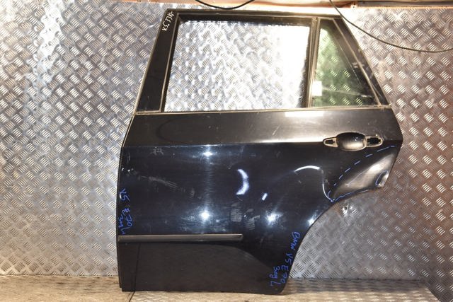 Двері пасажирськи задні ліві 41527261481 BMW