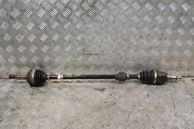 Привід правий 434100D320 TOYOTA