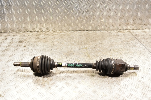 Піввісь передня ліва 434200D180 TOYOTA