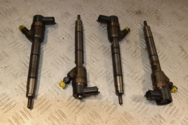Форсунки електромагнітні 445110320 HYUNDAI