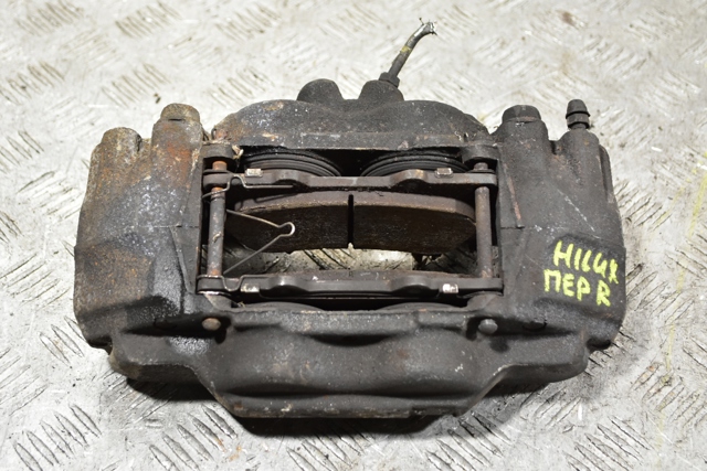 Супорт гальмівний, передній, правий 477300K190 TOYOTA
