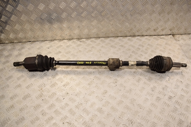 Привід передній правий 495001H010 HYUNDAI