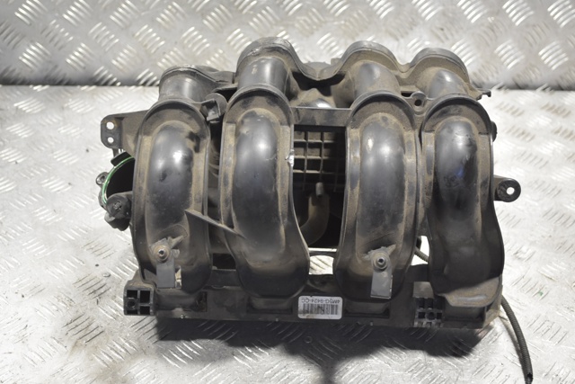 Колектор впускний 4M5G9424CC FORD