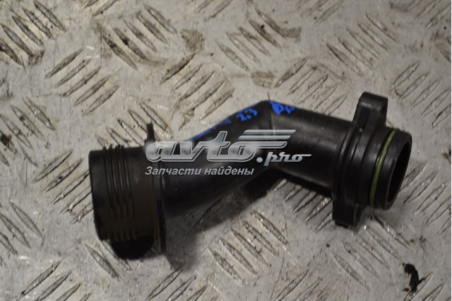 Горловина маслозаливна 504079882 IVECO