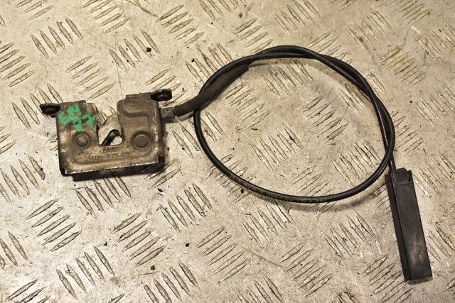 Запор капота (замок і привід замка капота) 51237115229 BMW