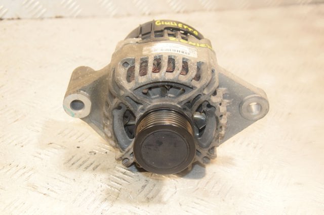 Авто генератор 51884886 FIAT