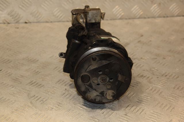 Компресор кліматичної установки 51893889 FIAT