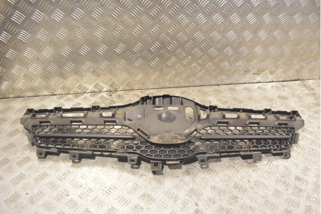 Решітка 531110F030 TOYOTA