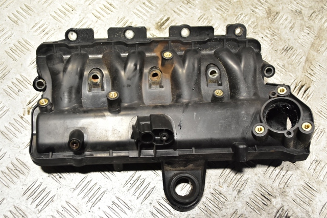 Колектор впускний 55230898 FIAT