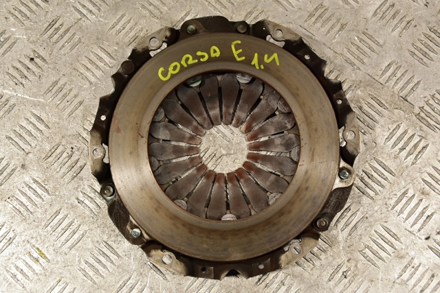 Натискний диск зчеплення 55594657 OPEL