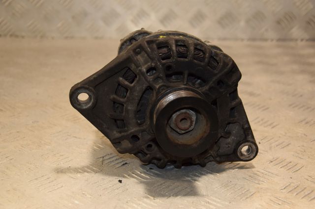 Авто генератор 5801580927 IVECO