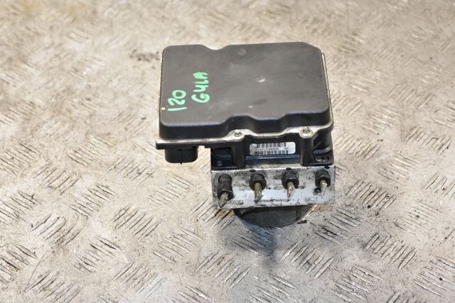 Блок керування АБС (ABS) 589101J200 HYUNDAI