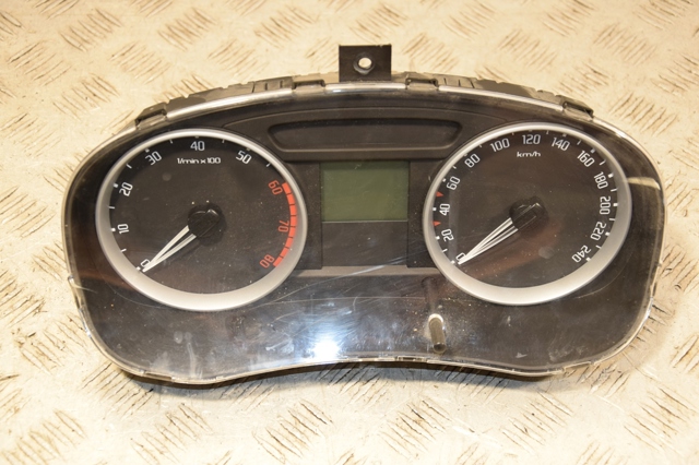 Спідометр 5J0920811B VAG
