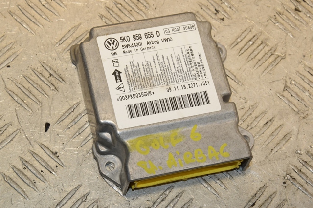 Блок управління airbag 5K0959655D VAG