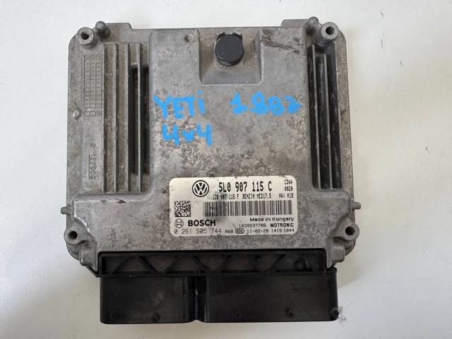 Модуль управління двигуном 5L0907115C VAG