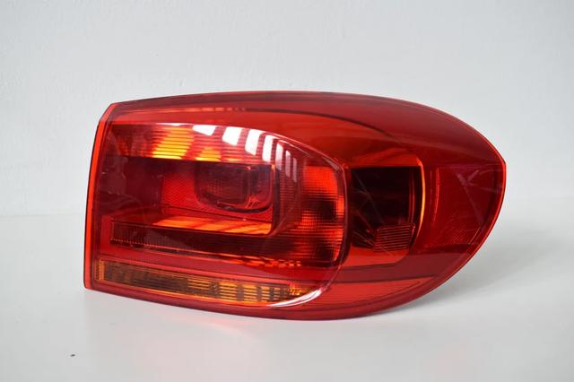 Стоп задній 5N0945096Q VAG