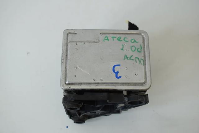 Блок керування АБС (ABS) 5Q0614517CE VAG