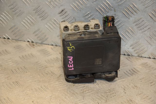 Блок управління АБС (ABS) 5Q0614517DG VAG