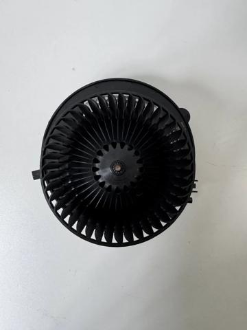Вентилятор грубки 5WB819015 VAG