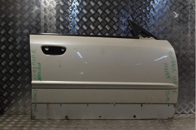 Пасажирські передні двері 60009AG0609P SUBARU