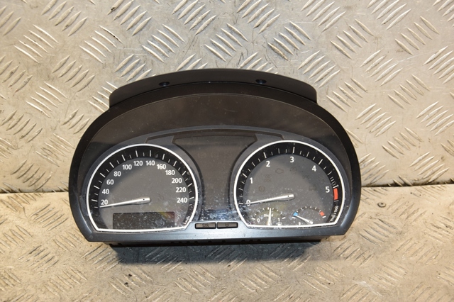 Щиток приладів додатковий 62103451582 BMW