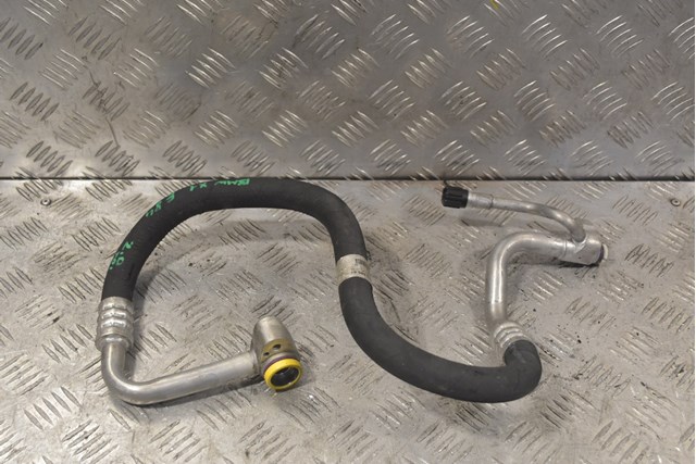 Трубопроводи 64509232585 BMW