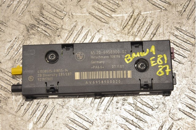 Підсилювач сигналу антени 65206958900 BMW