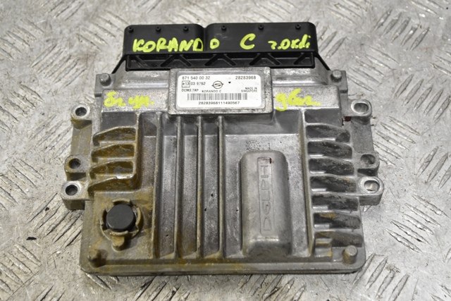Блок двигуна 6715400032 SSANG YONG