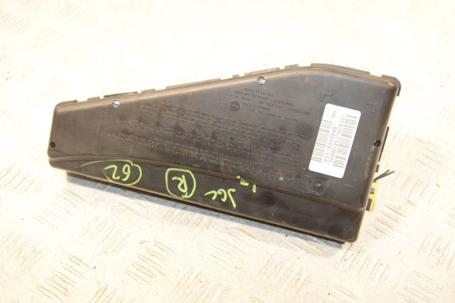 Подушка безпеки AIRBAG спинки сидіння, правого 68109990AB CHRYSLER